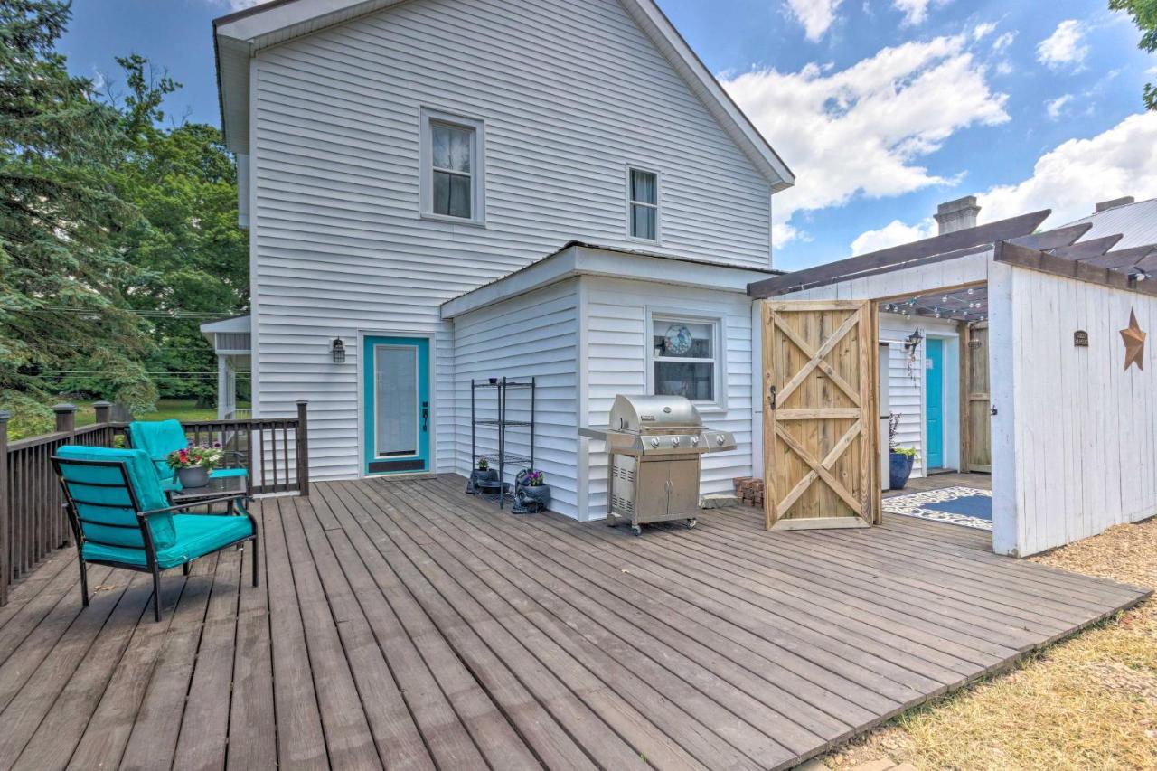 Private Solar Hill Apartment In Downtown Bristol! Exterior photo